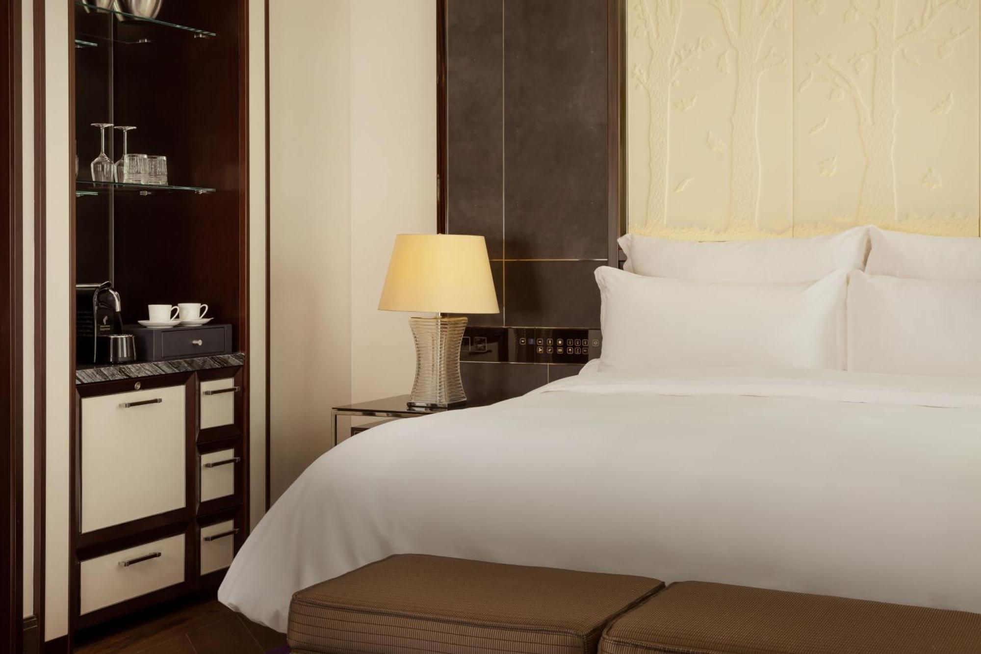 Hotel The Ritz-Carlton, Astana Exteriér fotografie